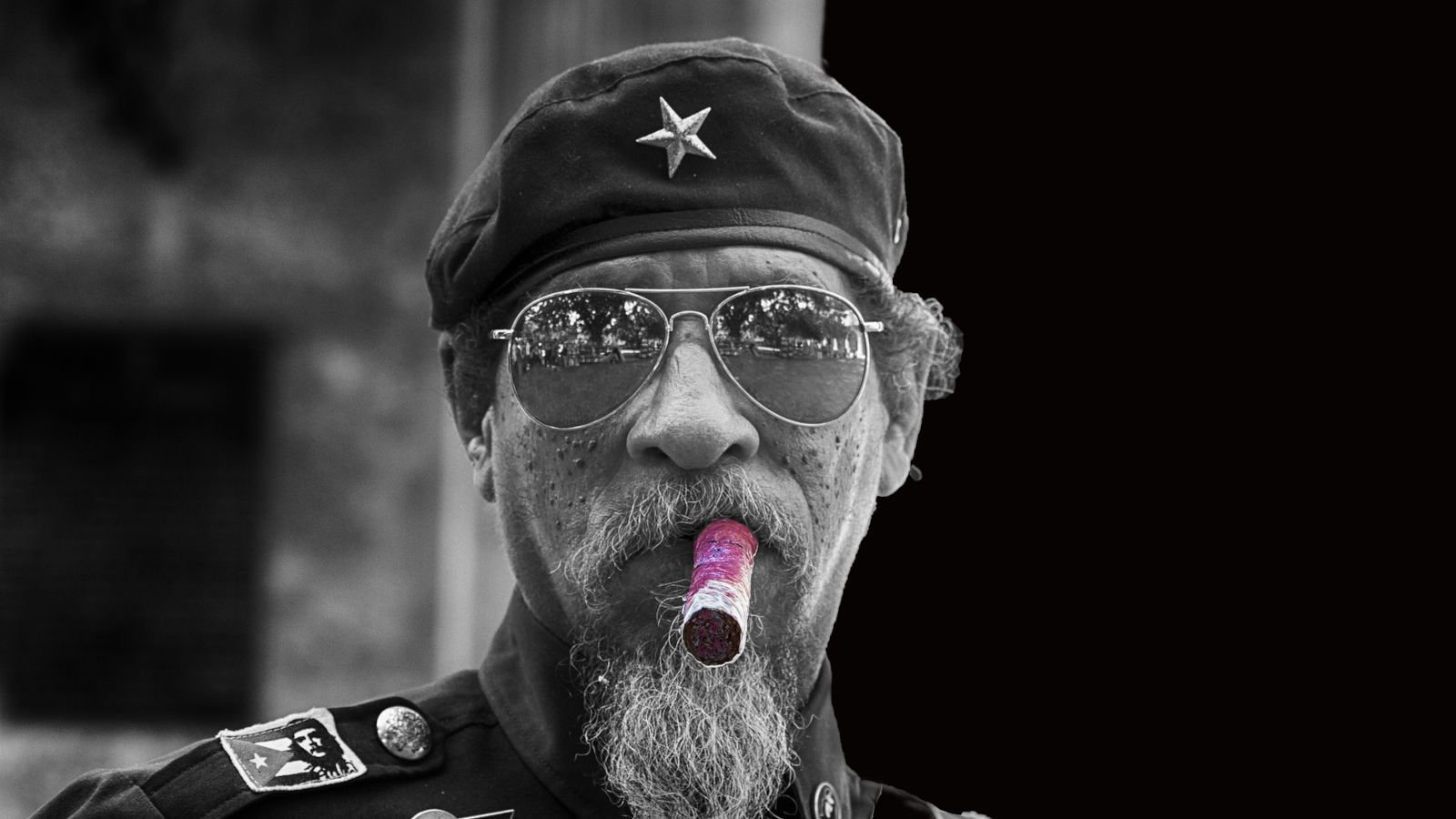 SQL Server数据库中正确使用DISTINCT大小写